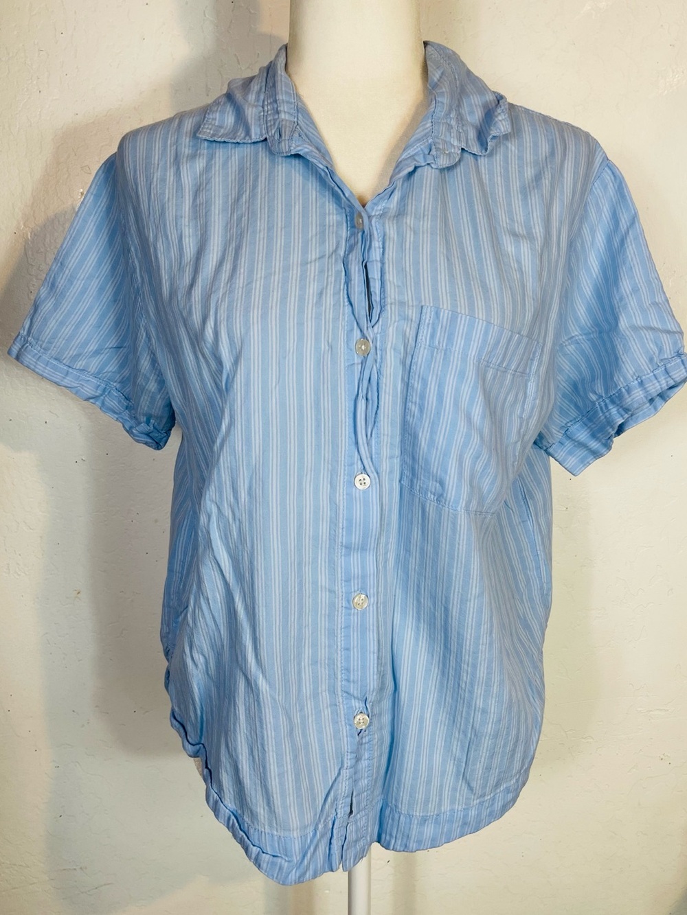 Stars Above Women's Size Medium M Button Down Pajama Shirt Top Blue White